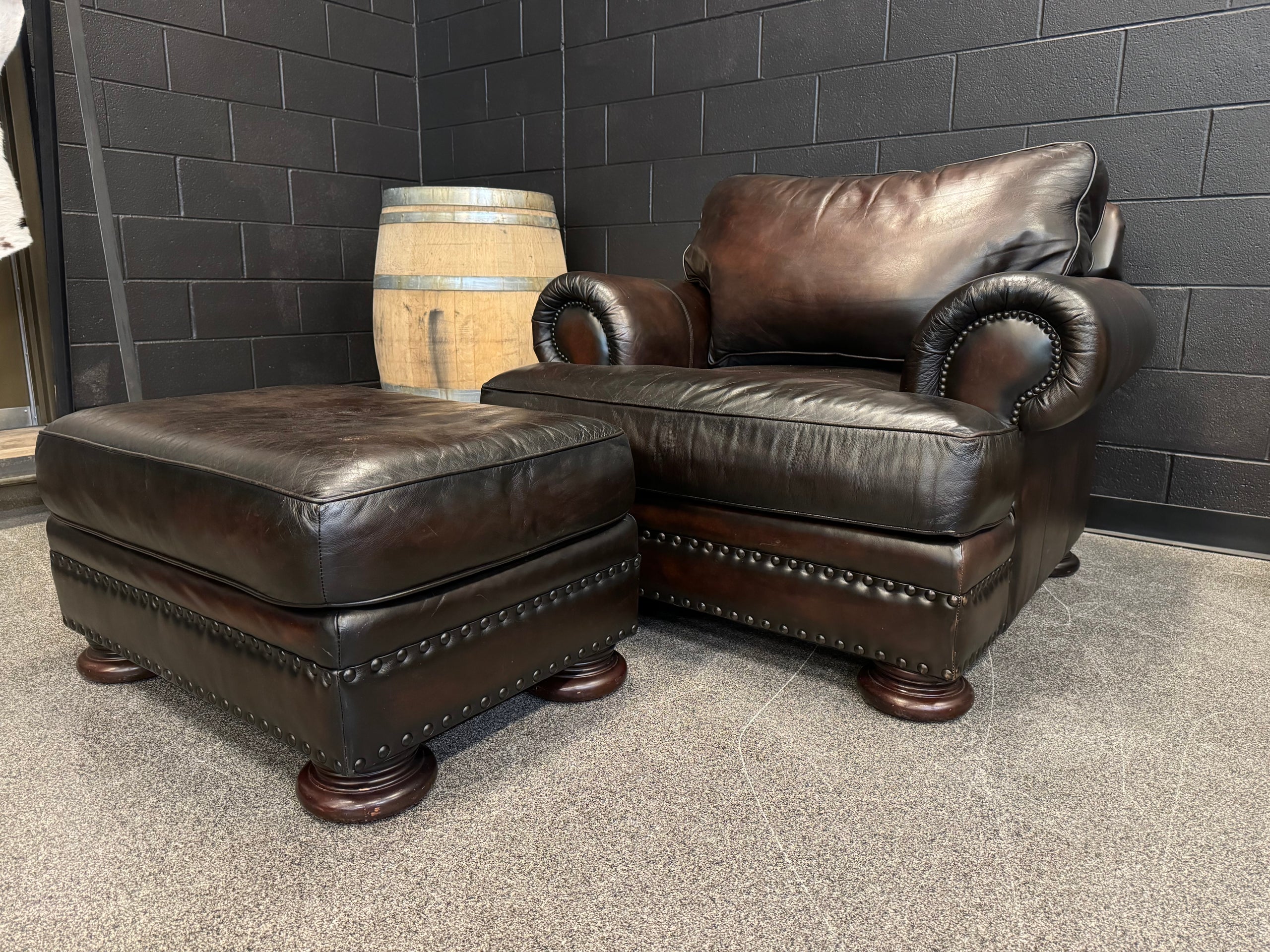 Bernhardt leather chair hotsell